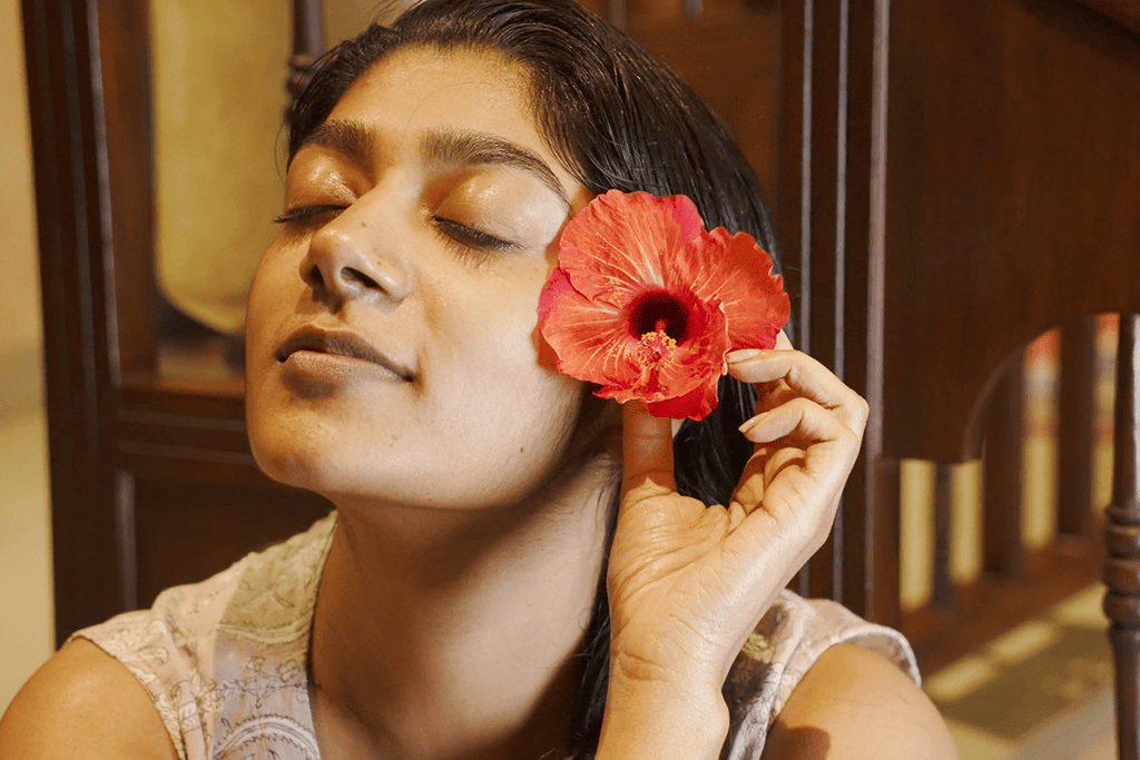 How to Use Hair Serum: A Complete Hair Care Guide